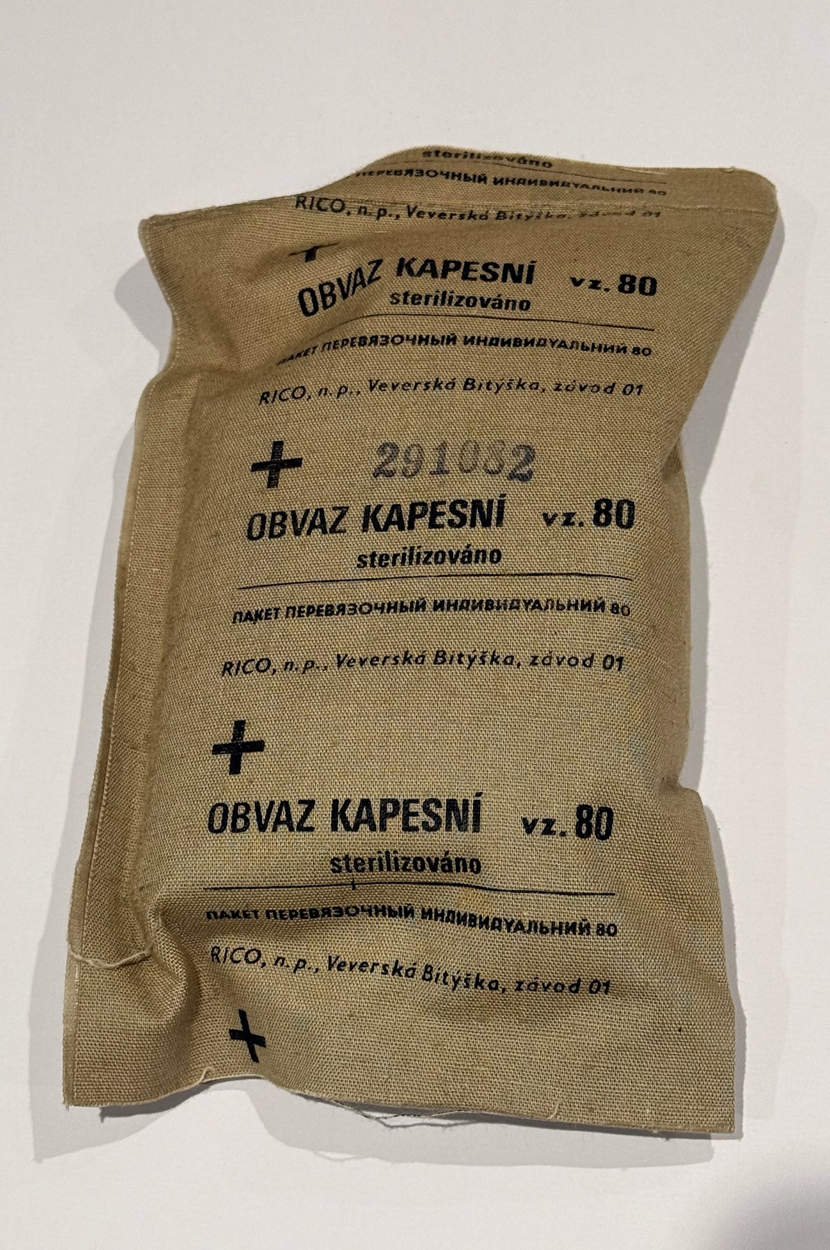 Czechoslovakian Surplus Field Dressing
