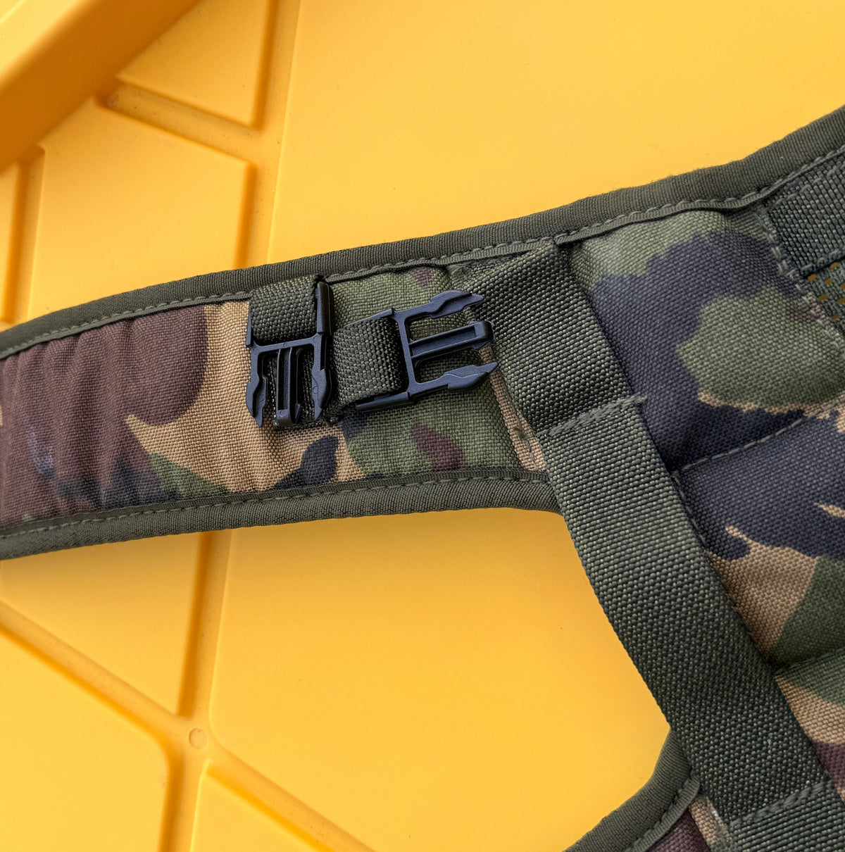 PLCE IRR Side "Rocket" Pouch Yoke