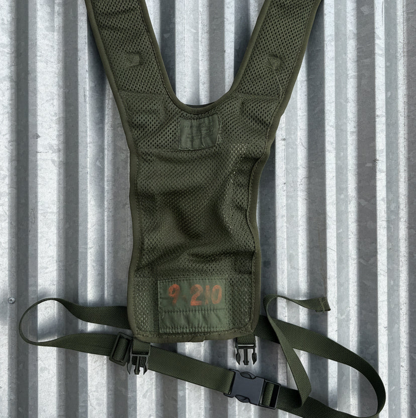 PLCE IRR Side "Rocket" Pouch Yoke