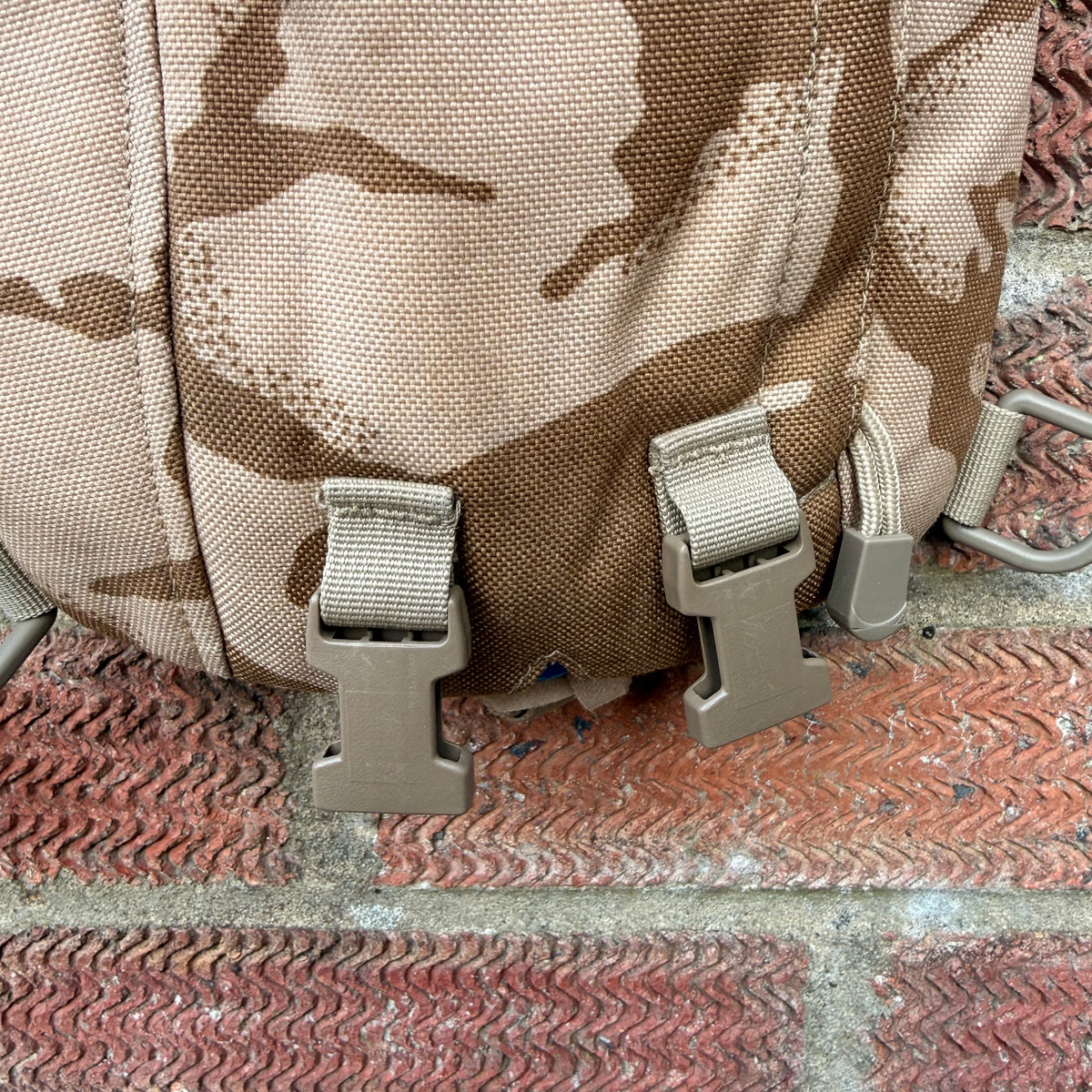Individual Hydration System (IHS), Desert DPM, Camelbak 3L