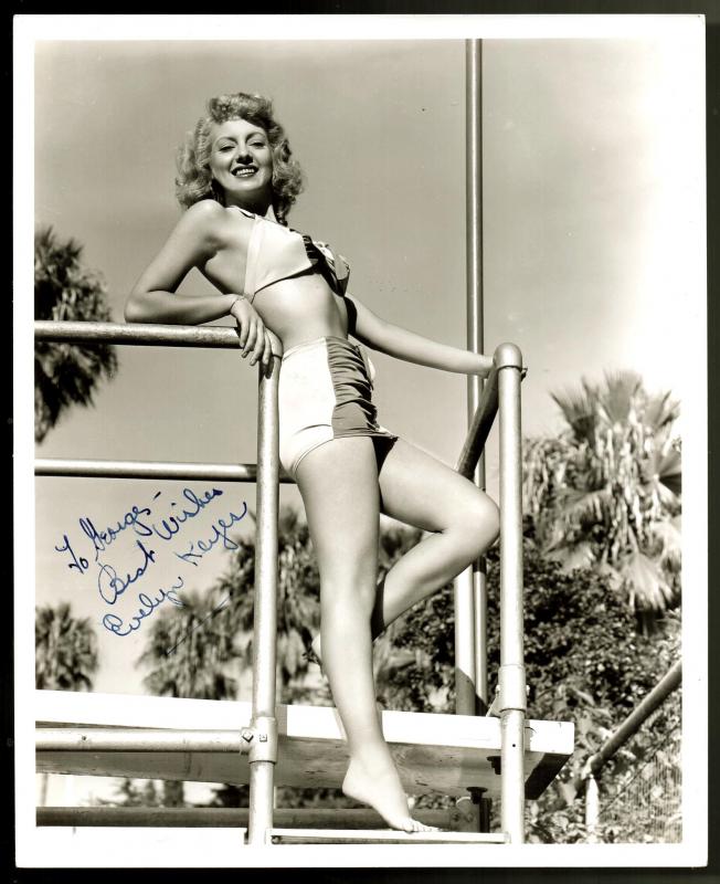 Evelyn Keyes - 16693